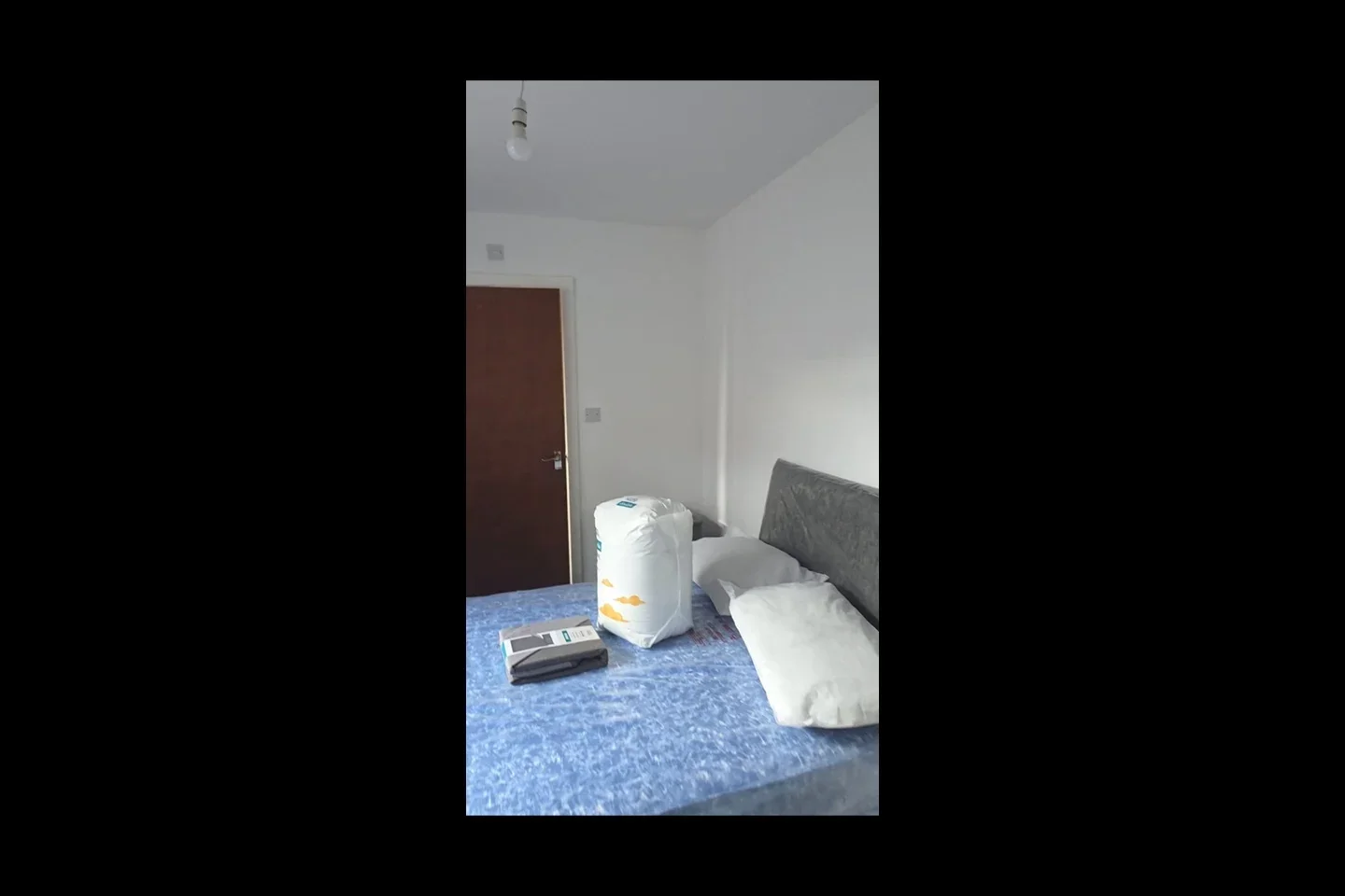Room Lily Road in Birmingham