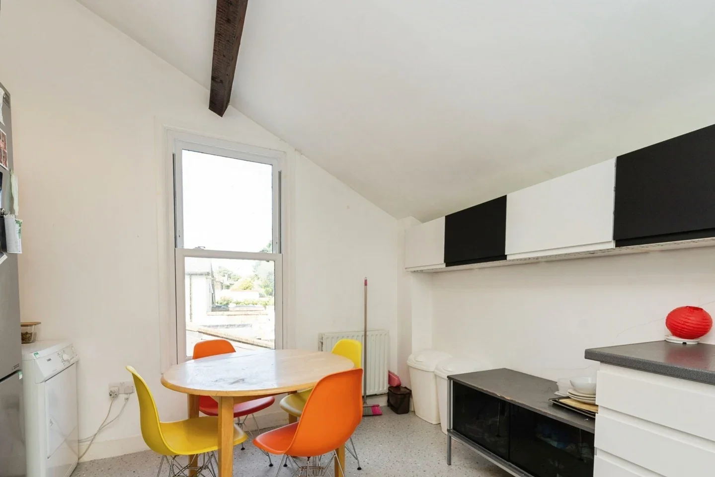 Flat Mill Place in Greater London