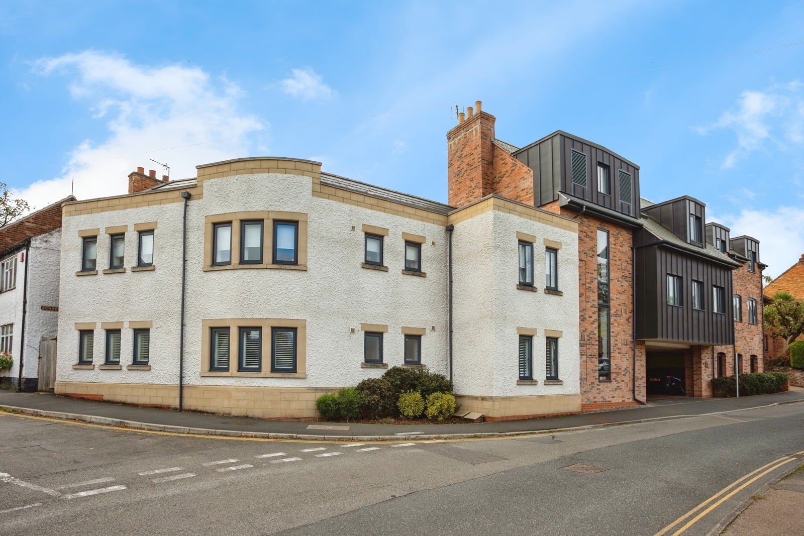 Flat Fowke Street in Charnwood