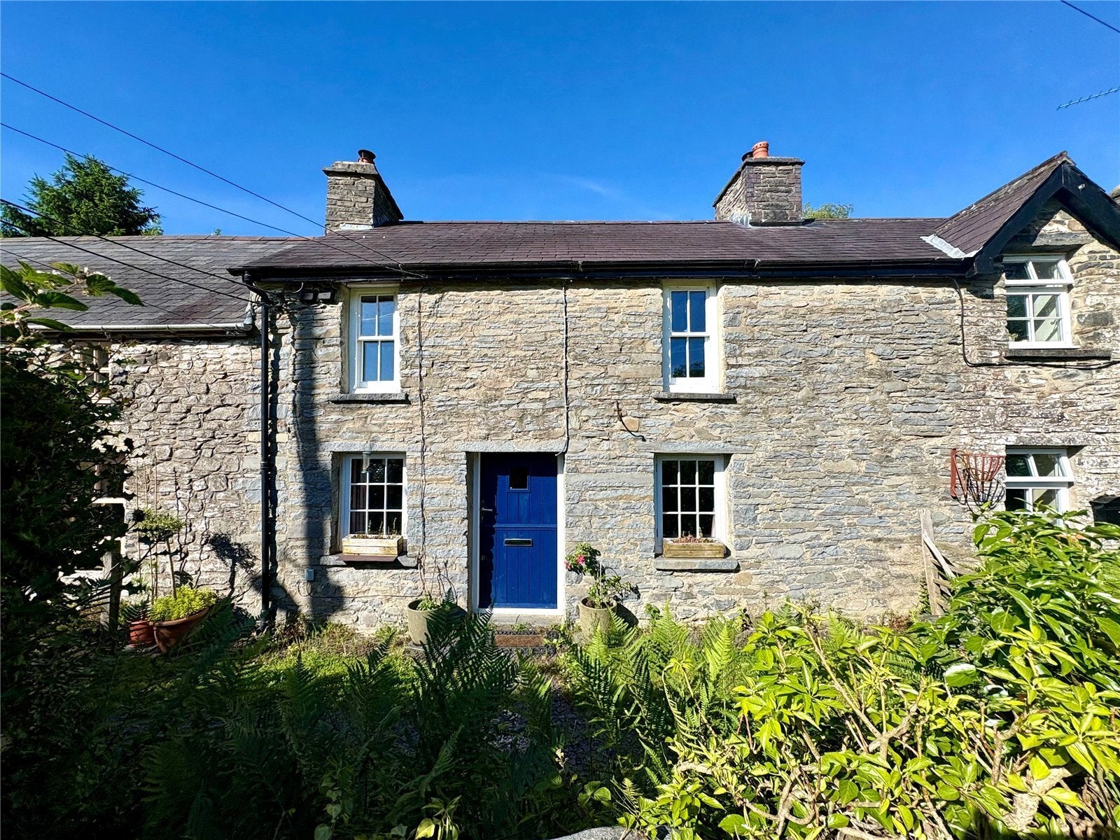 House Penuwch Street in Llanddewi Brefi