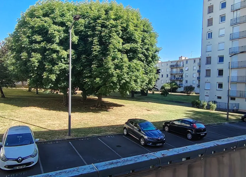 Flat Allée du Bosquet in Joué-lès-Tours