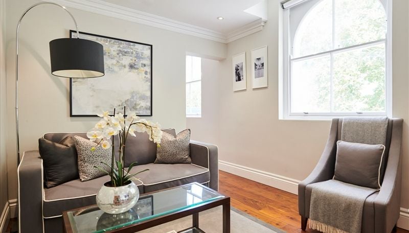 Flat Kensington Gardens Square in City of Westminster