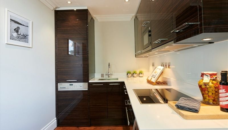 Flat Kensington Gardens Square in City of Westminster