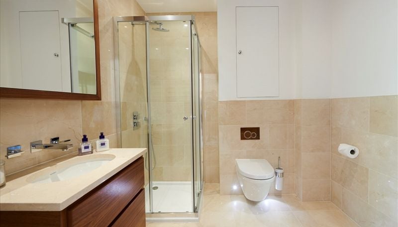Flat Kensington Gardens Square in City of Westminster