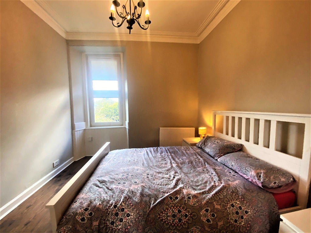 Flat Caledonian Crescent in City of Edinburgh