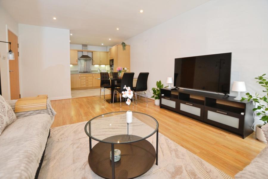 Flat Western Harbour Terrace in City of Edinburgh