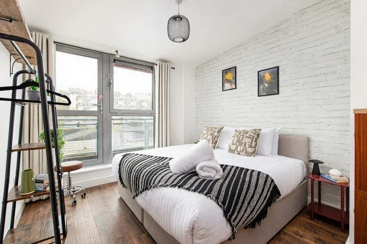 Flat Montague Street in Bristol