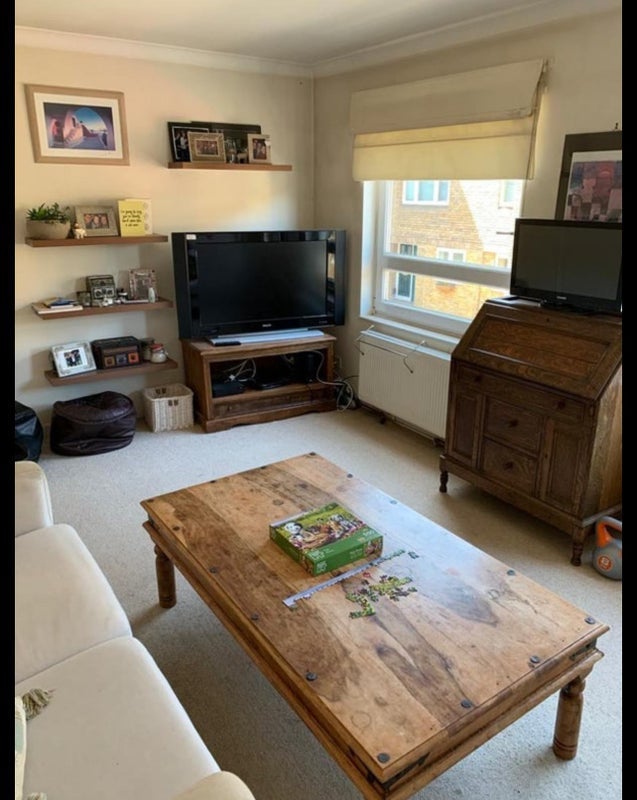 Room Rochelle Close in Greater London