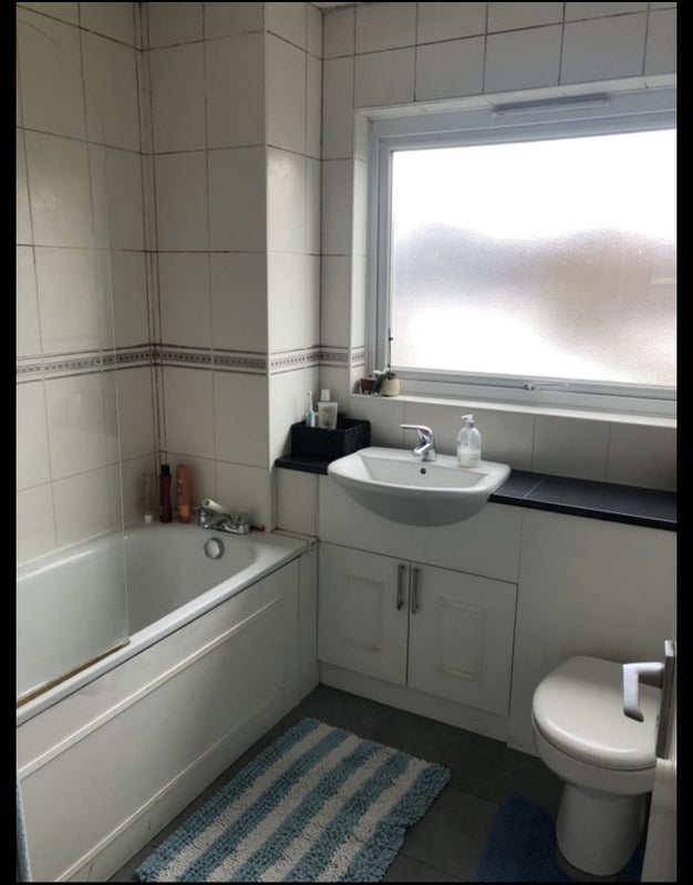 Room Rochelle Close in Greater London
