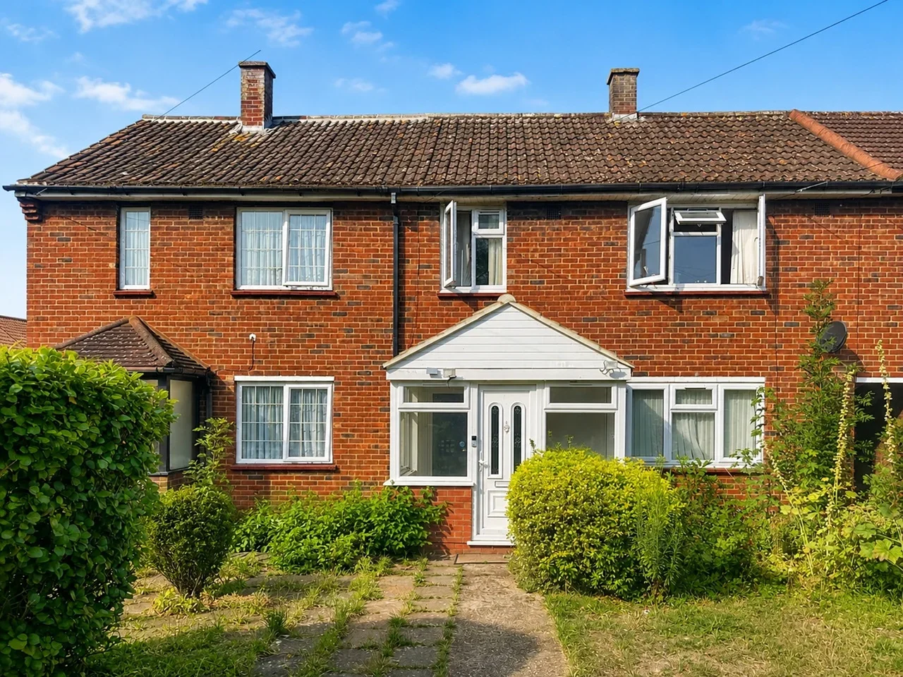 House Cobham Road in Greater London