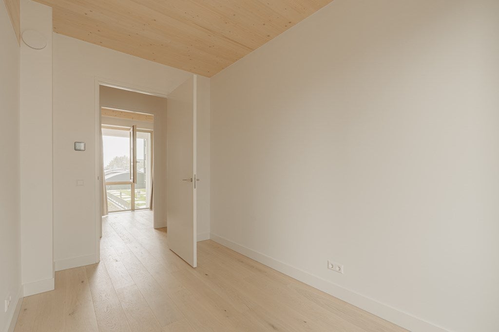 Appartement te huur: Joan Muyskenweg 21B-9, Amsterdam