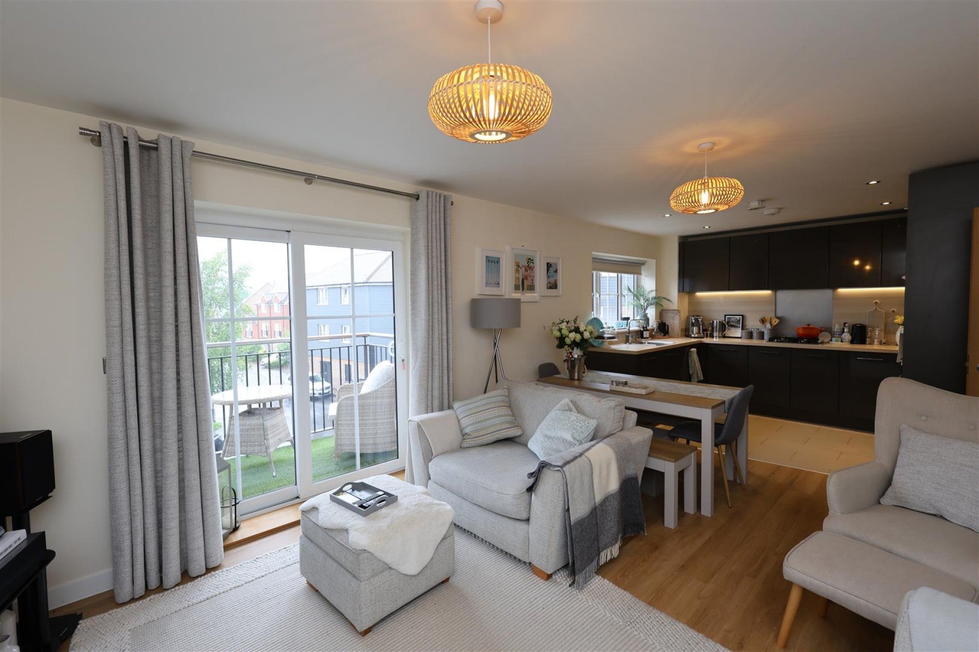 Flat Eden Road in Sevenoaks