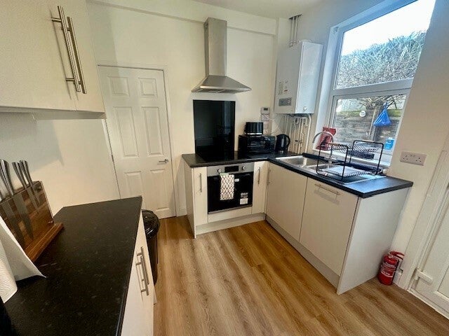 Room Lodge Road in Rugby