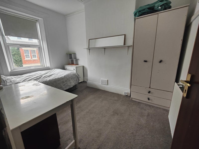 Room Sidney Grove in Newcastle upon Tyne