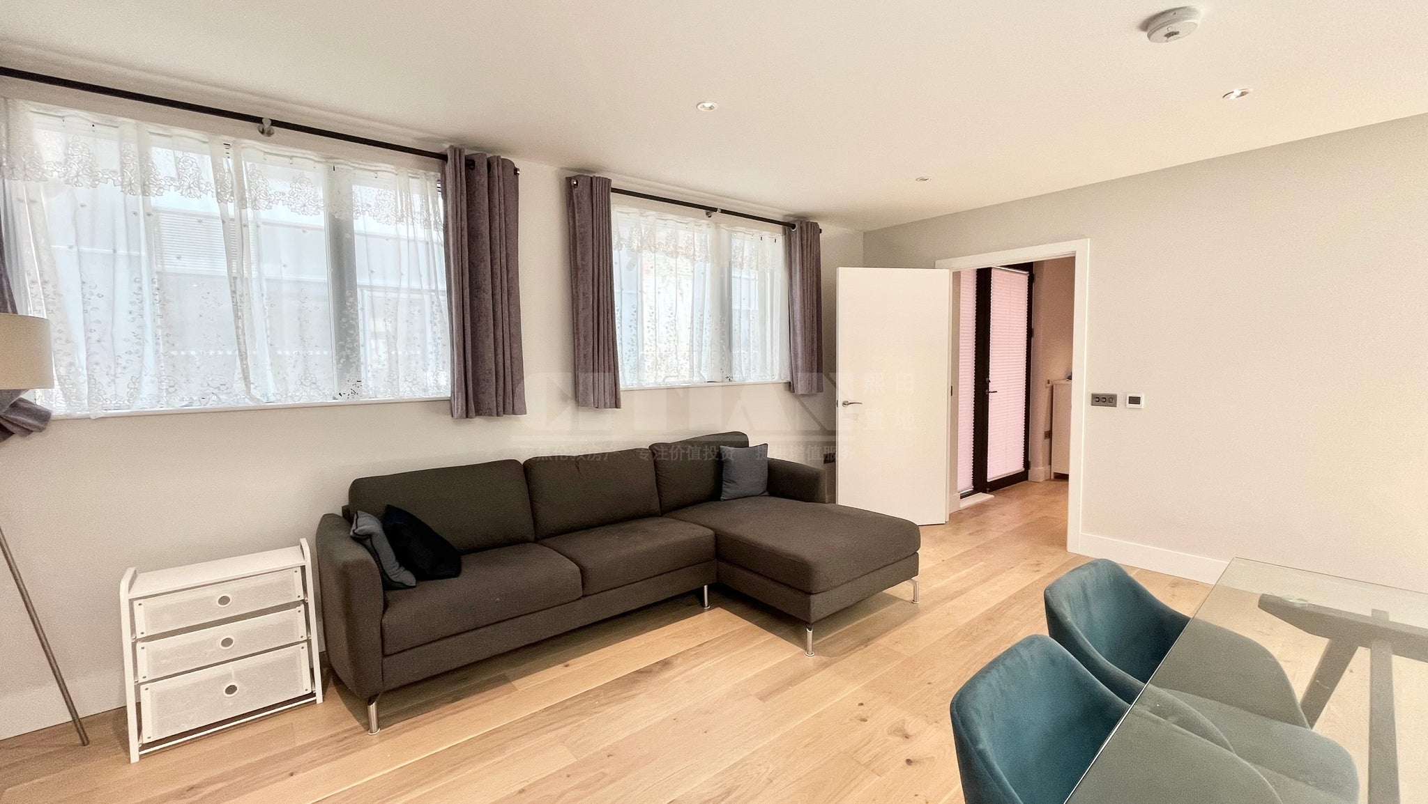 Flat Patcham Terrace in Greater London