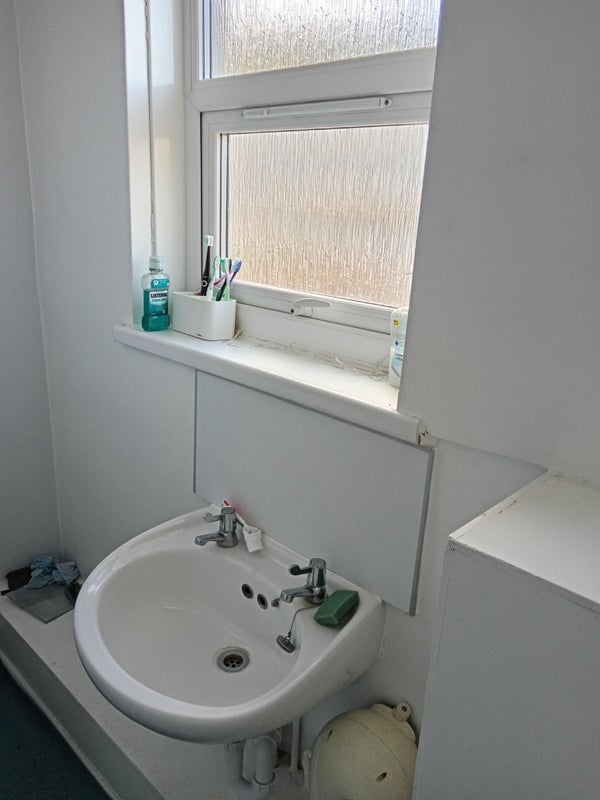 Room Stanstead Road in Greater London