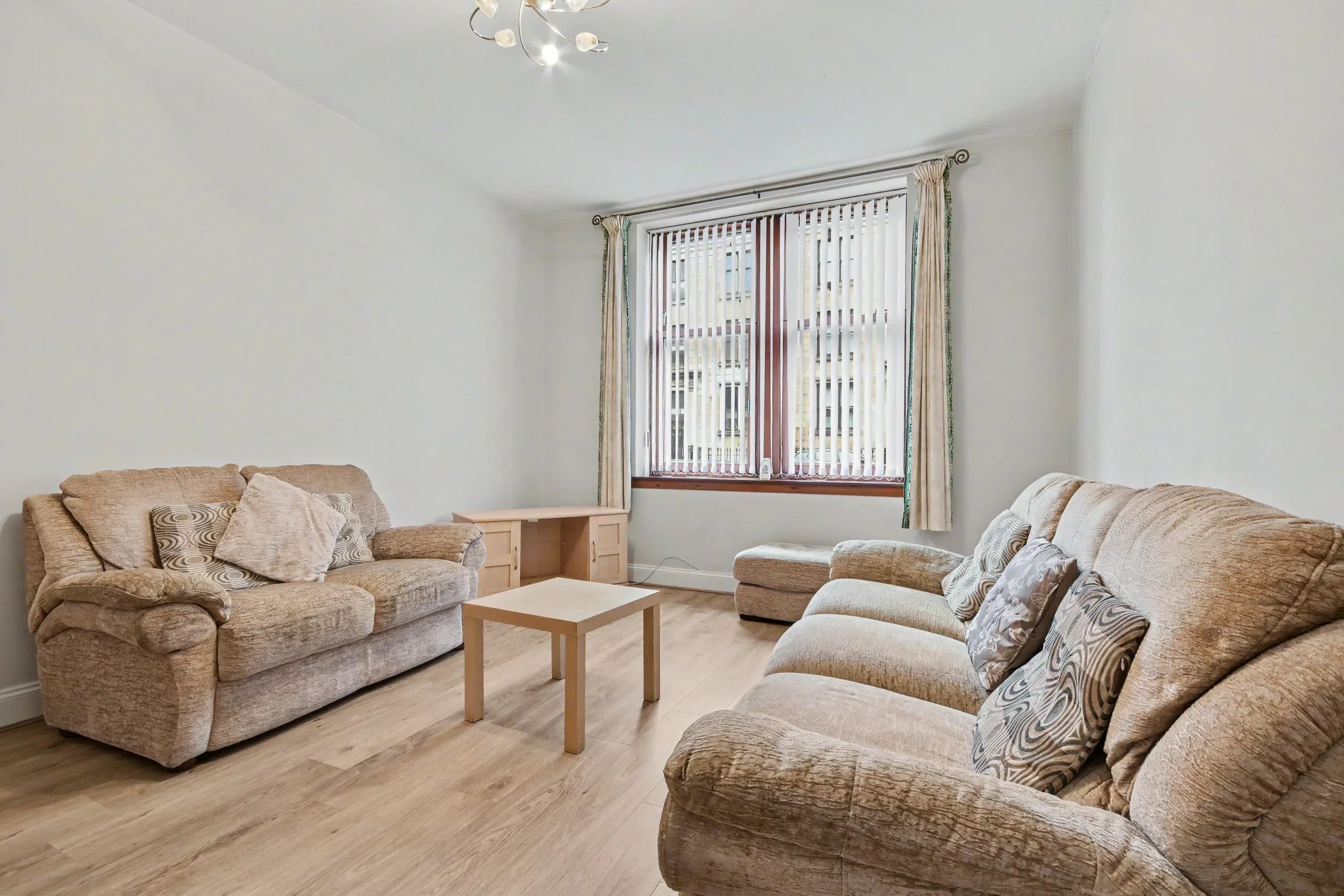 Flat Nelson Street in Greenock