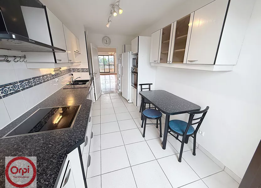 Appartement Avenue du Général de Gaulle à Pau