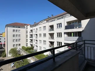 Wohnung Pierre-de-Gayette-Straße in Potsdam