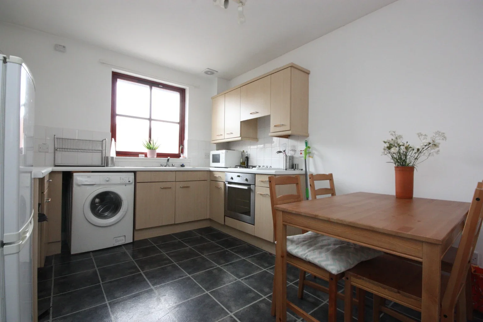 Flat Malloch Street in Glasgow