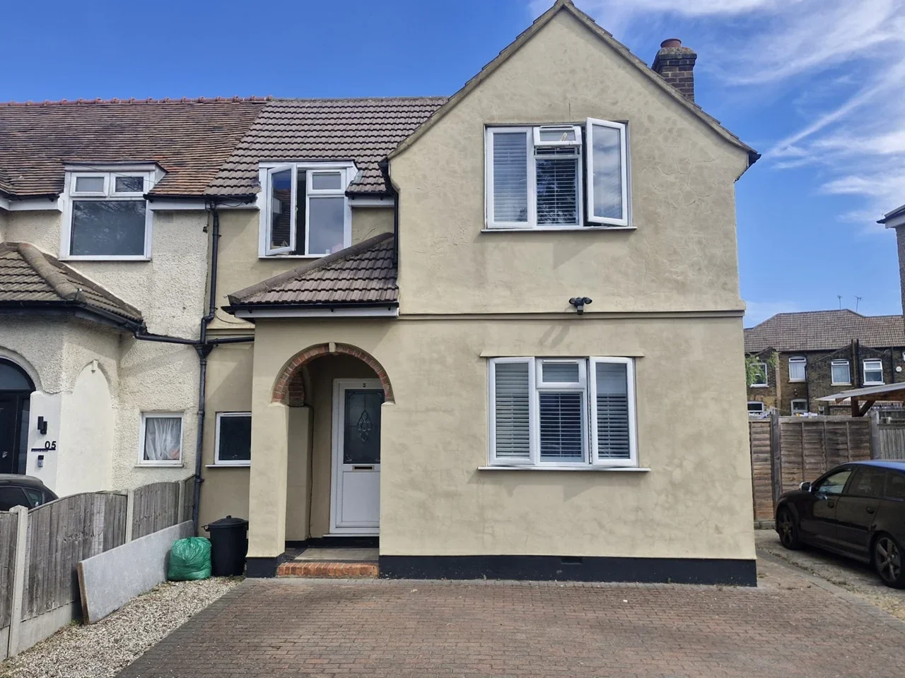 House Burnham Road in Greater London