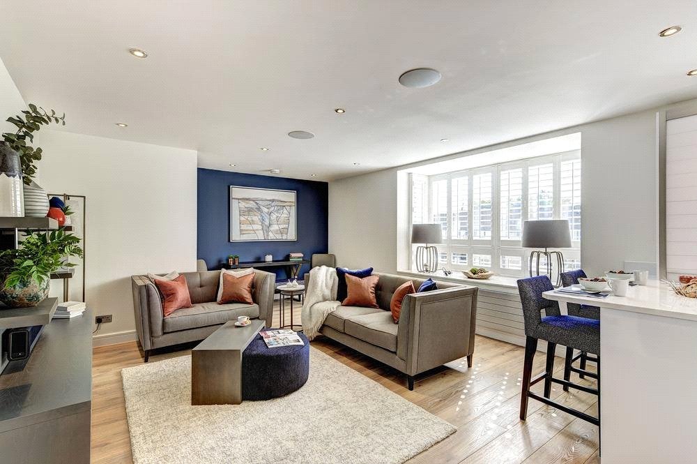 Flat William Mews in City of Westminster