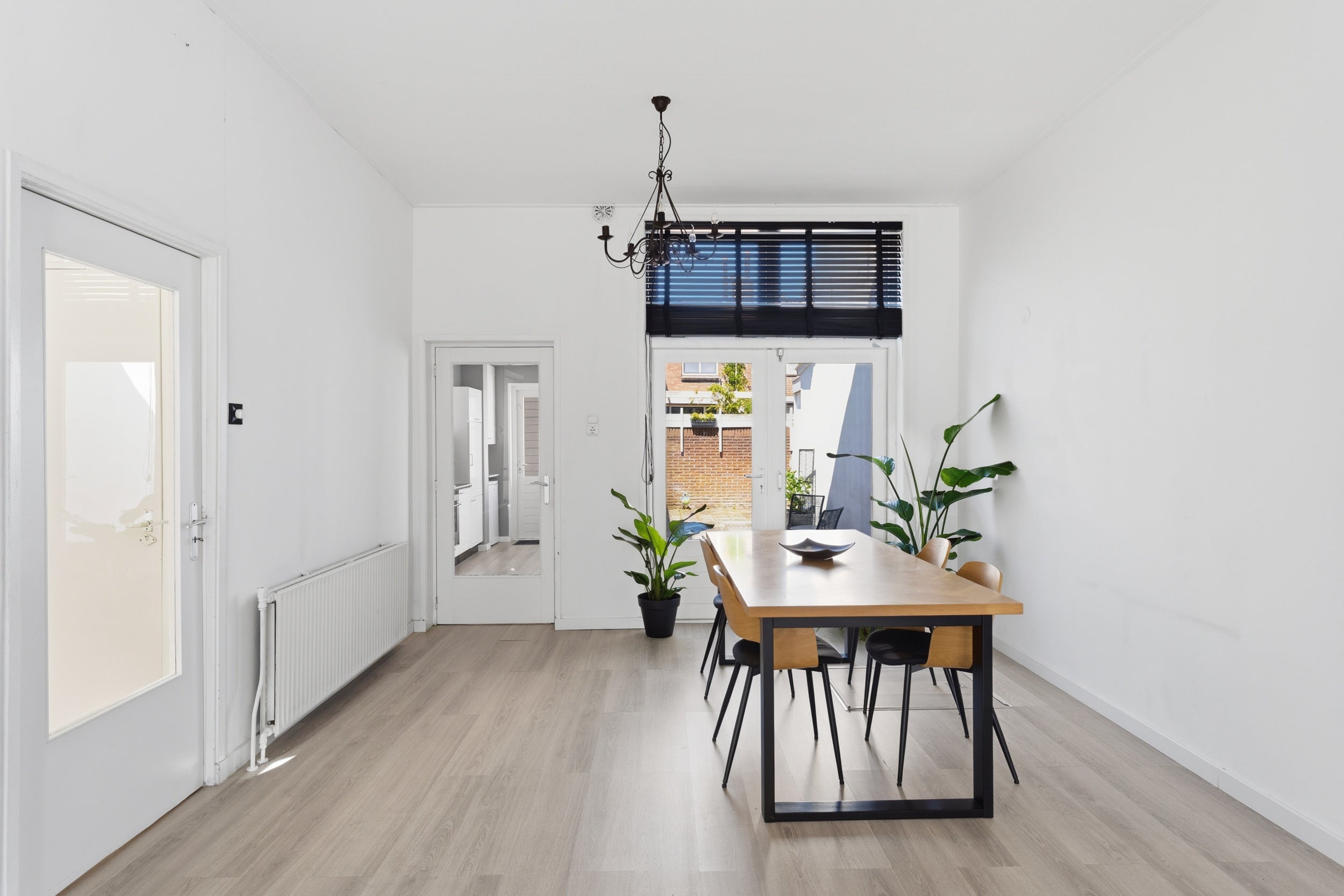 Tussenwoning te koop: Glacisstraat 103, Vlissingen