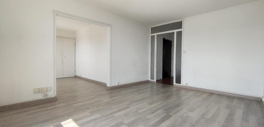 Appartement Place George Sand à Rillieux-la-Pape