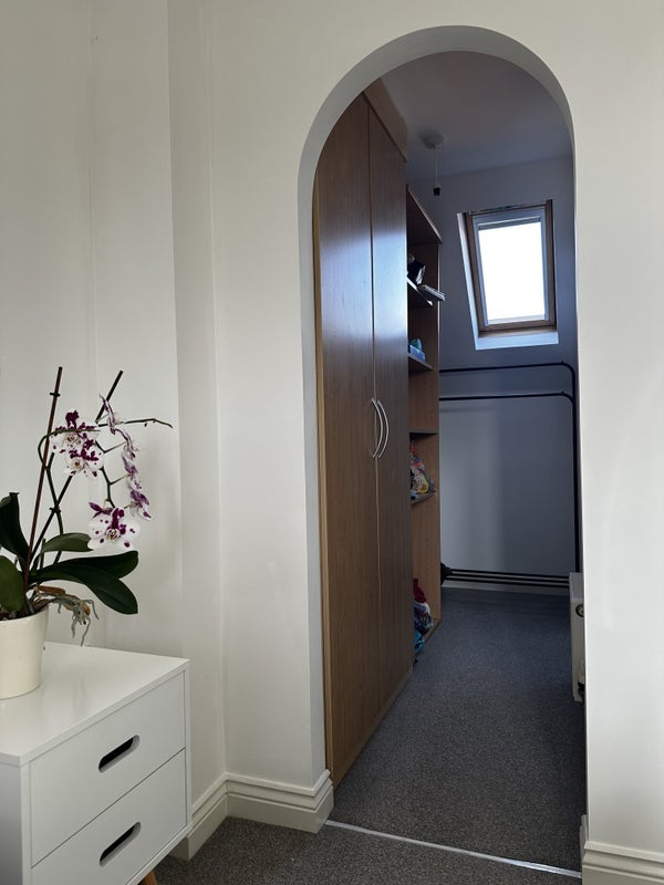 Room Worle Moor Road in Weston-super-Mare