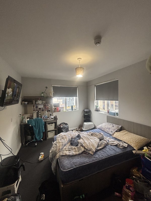 Room Saint Mary Street in Cardiff