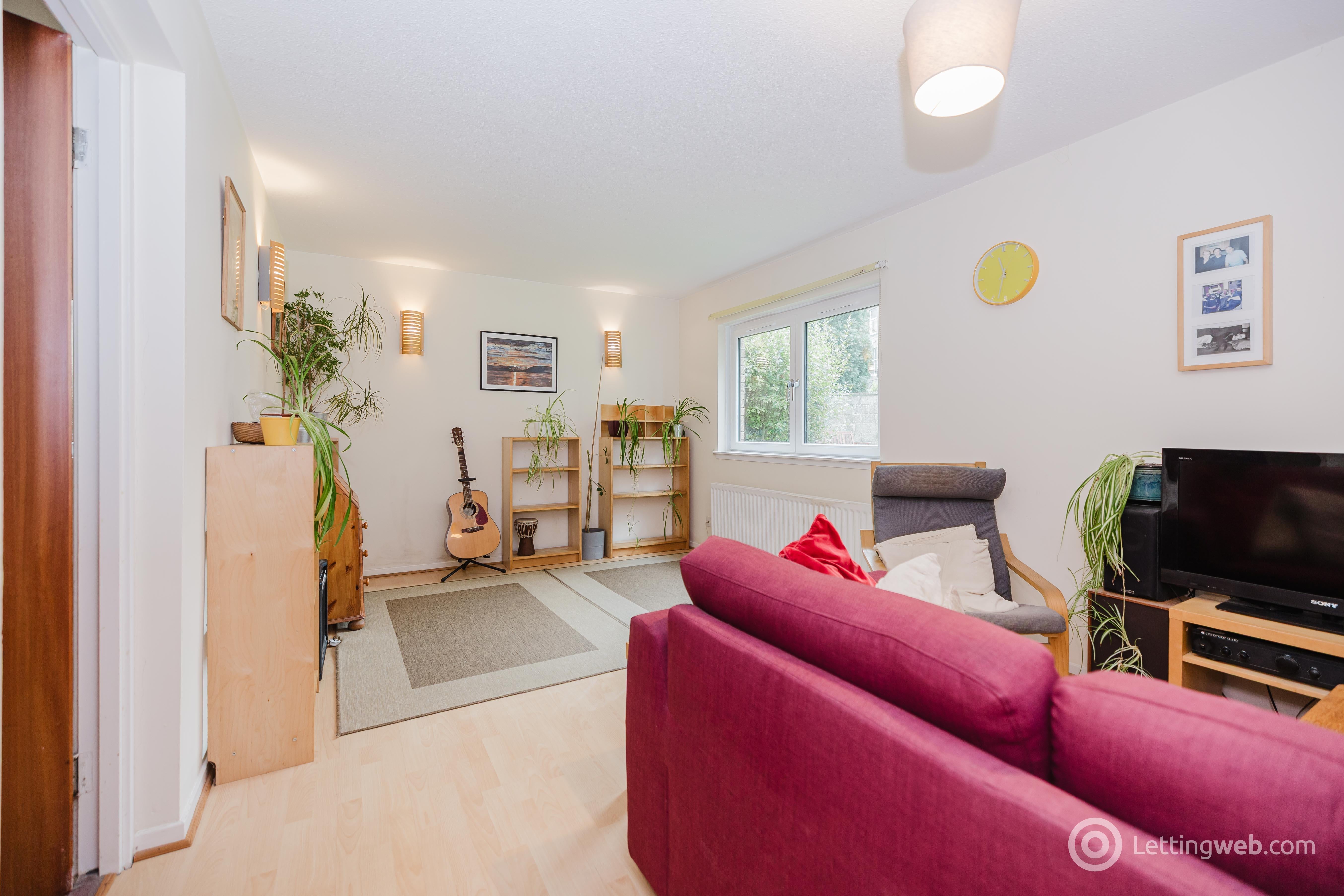 Flat Belhaven Place in City of Edinburgh