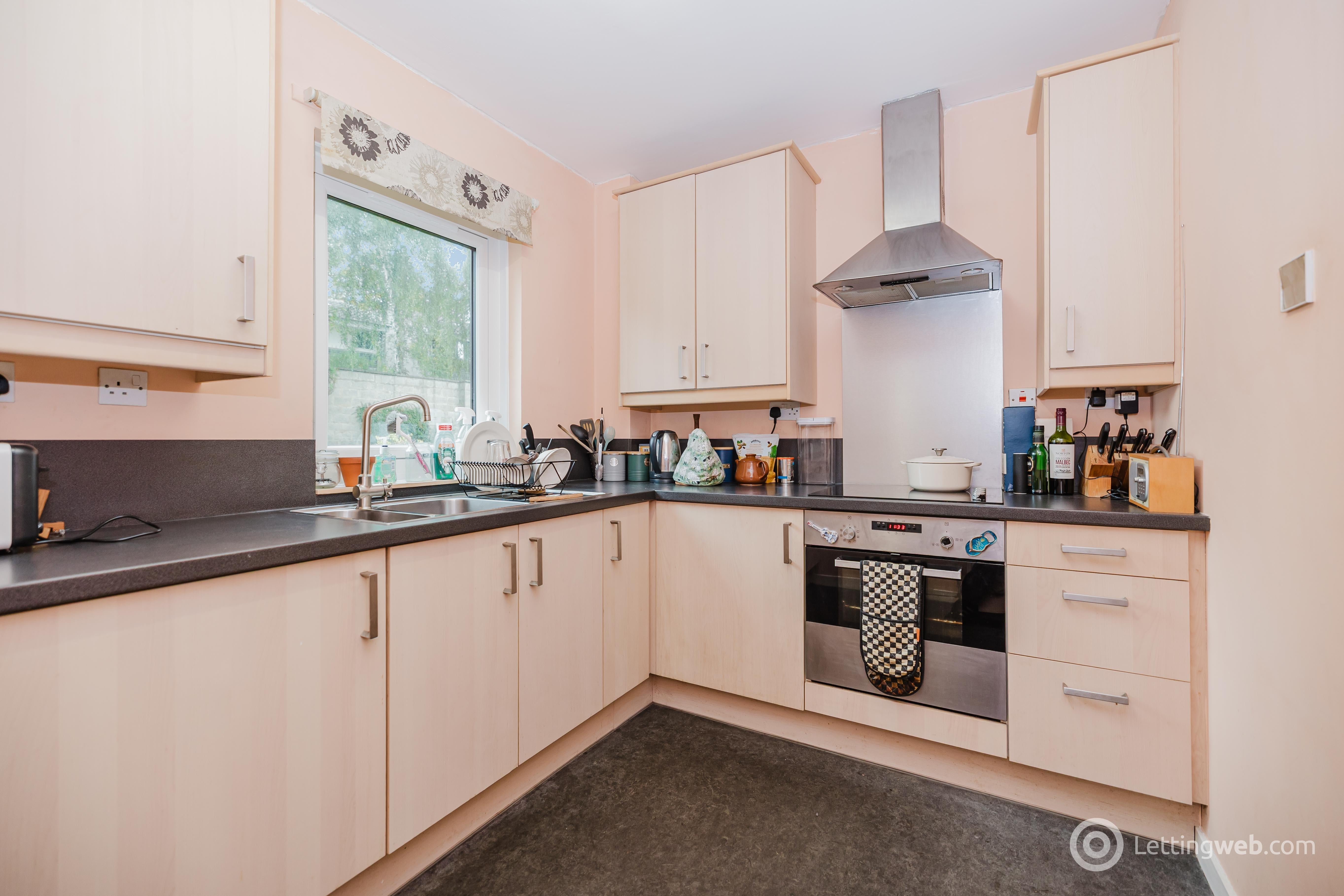 Flat Belhaven Place in City of Edinburgh