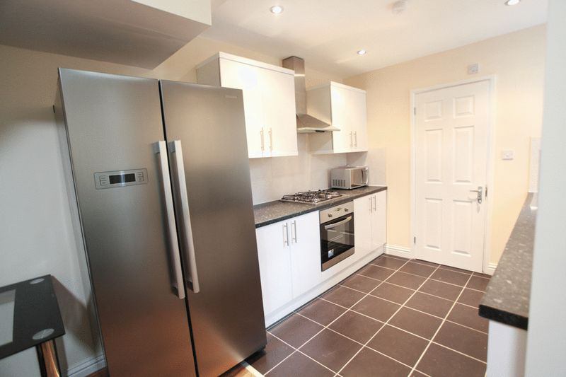 Room Hannan Road in Liverpool