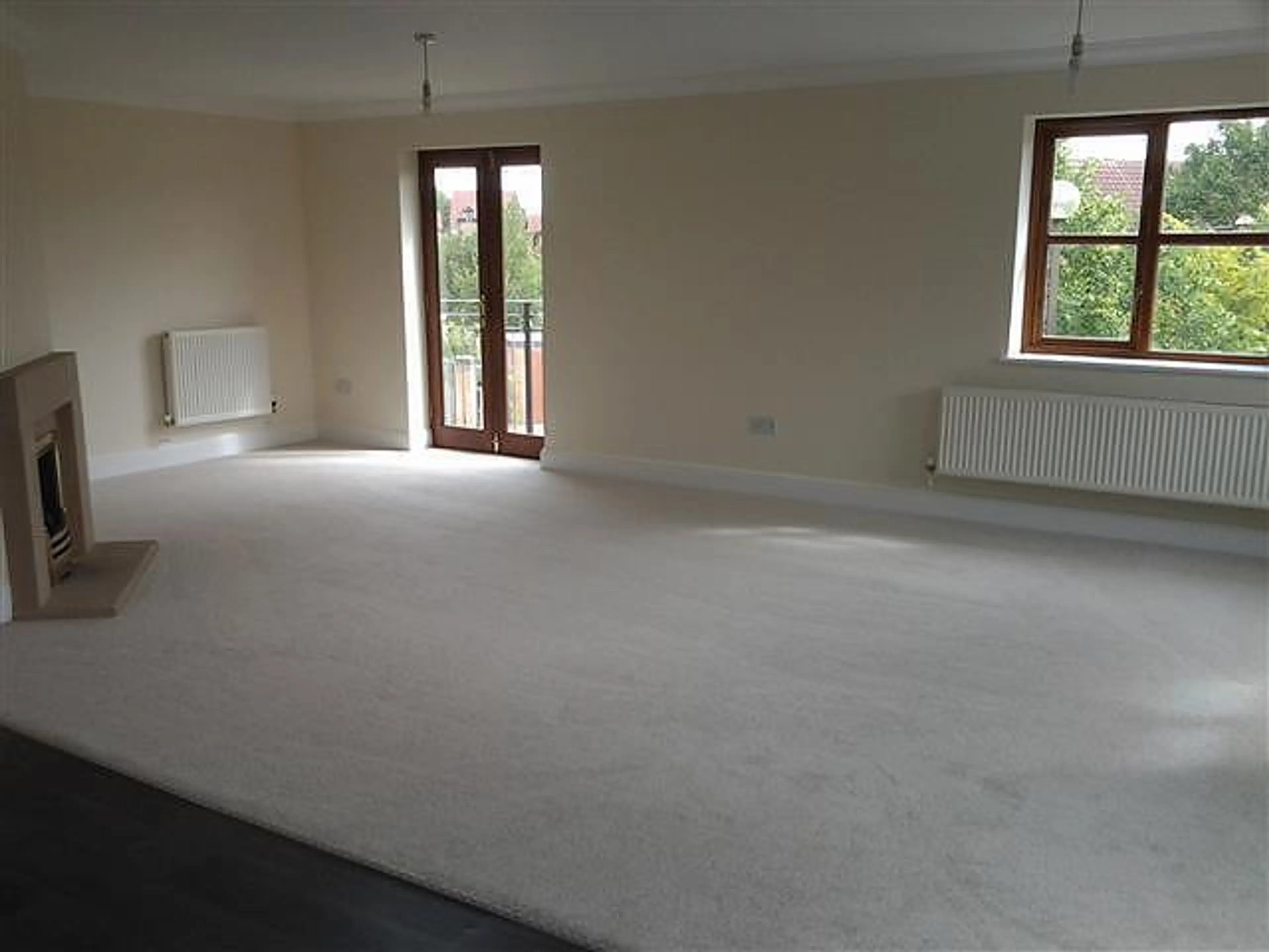 Flat Winstanley Lane in Milton Keynes