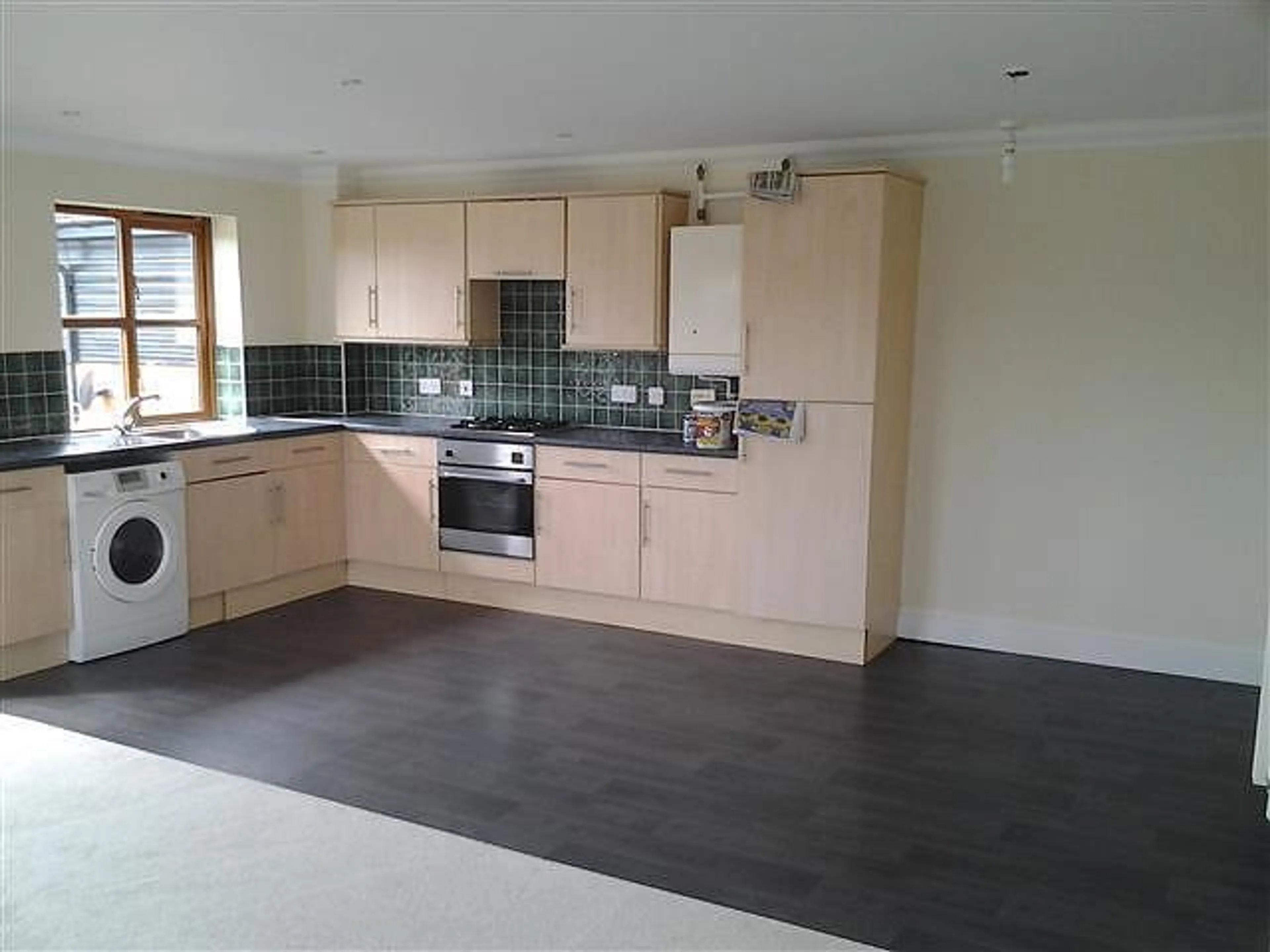 Flat Winstanley Lane in Milton Keynes