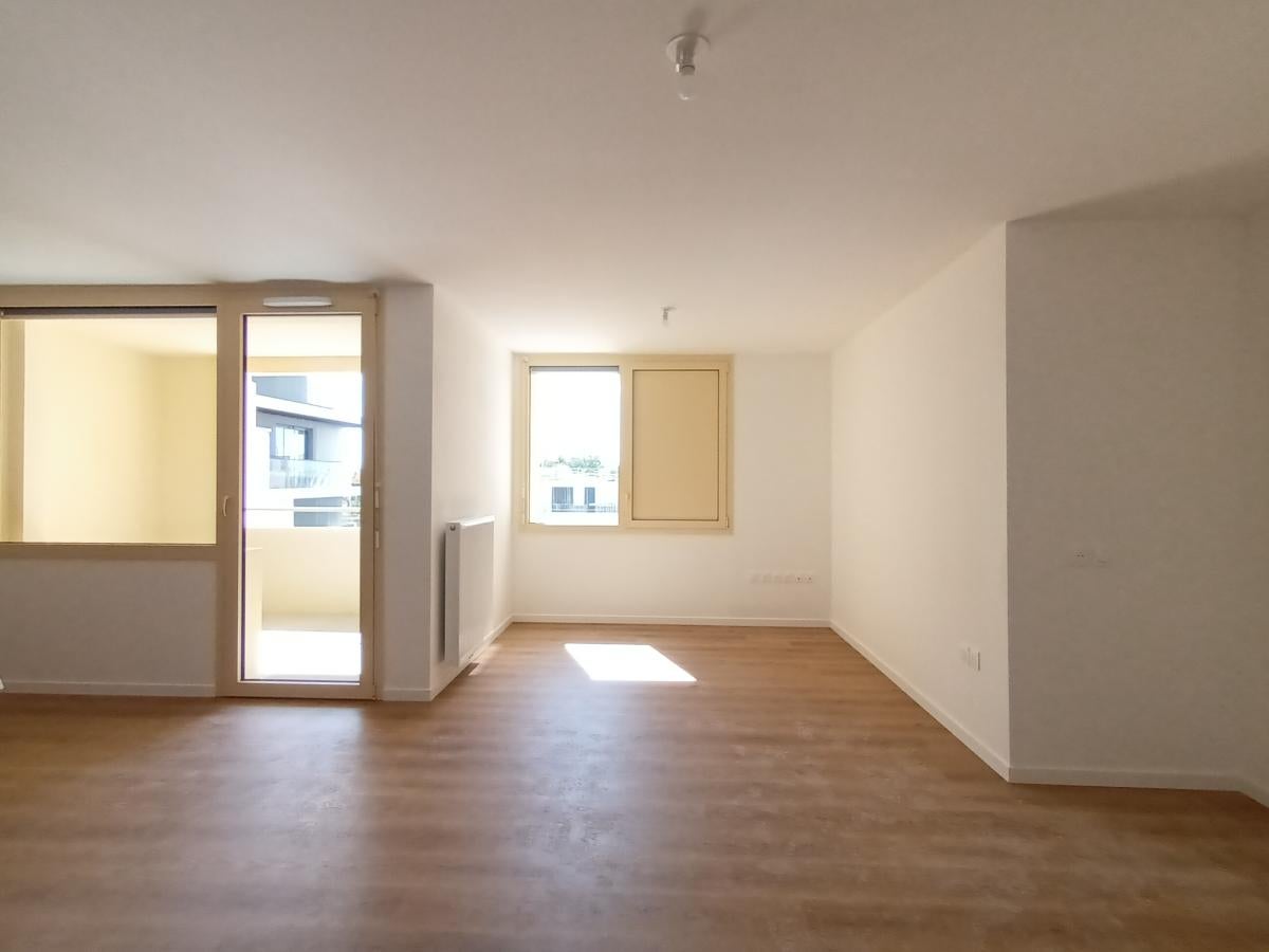 Flat Rue du Jardin de l'Ars in Bordeaux