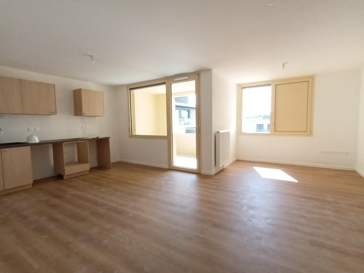 Flat Rue du Jardin de l'Ars in Bordeaux