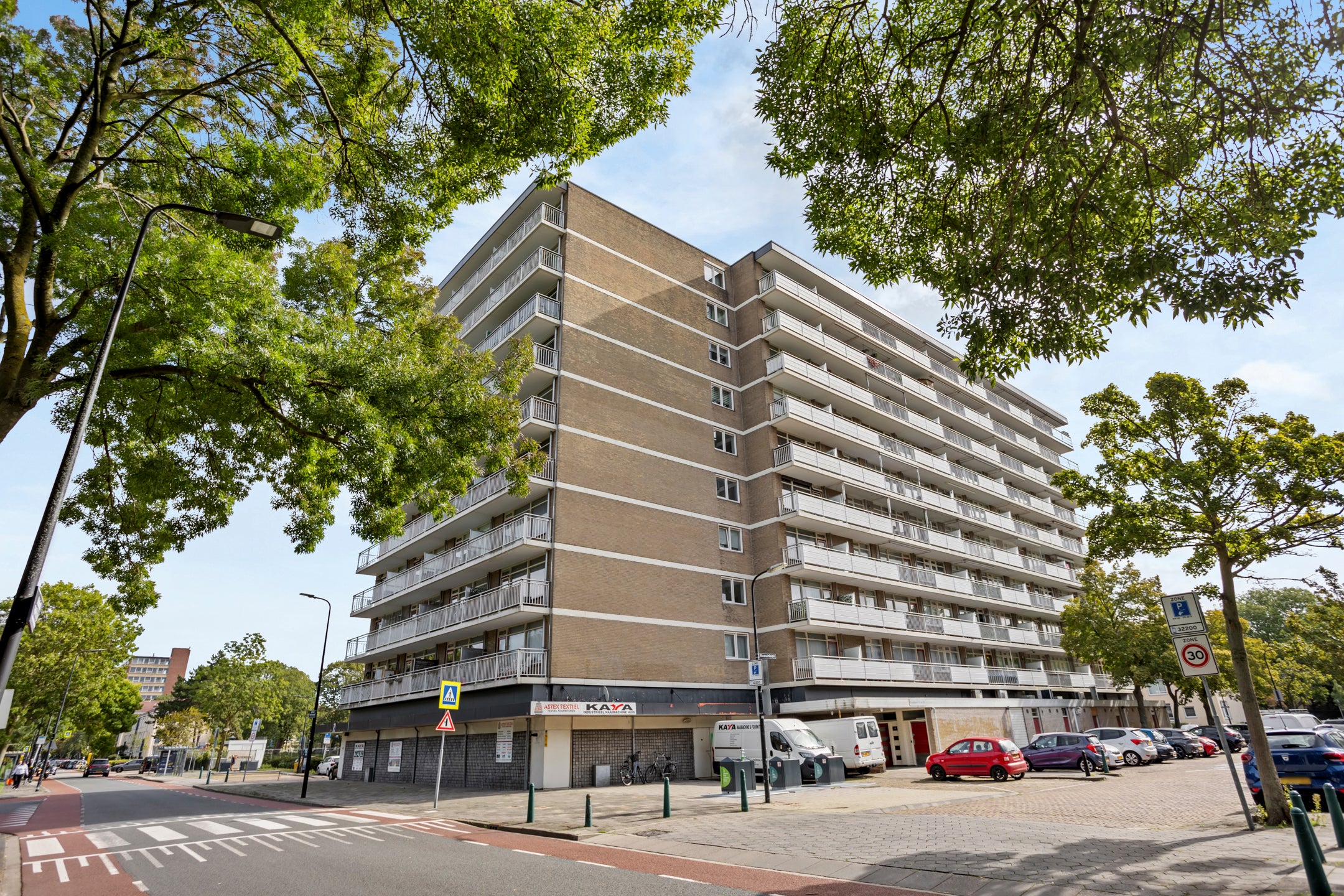 Appartement Bazuinlaan 93 in Rijswijk