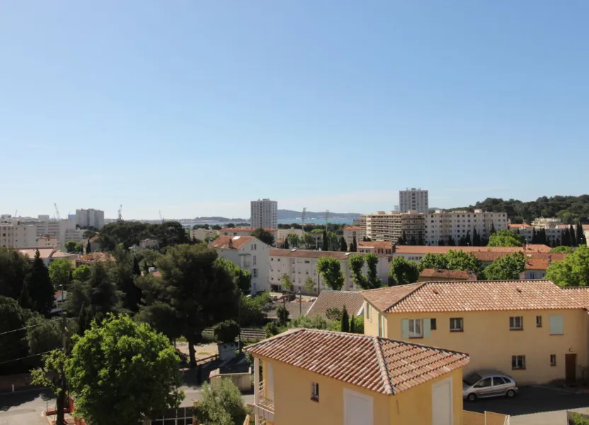 Flat Boulevard de l'Escaillon in Toulon