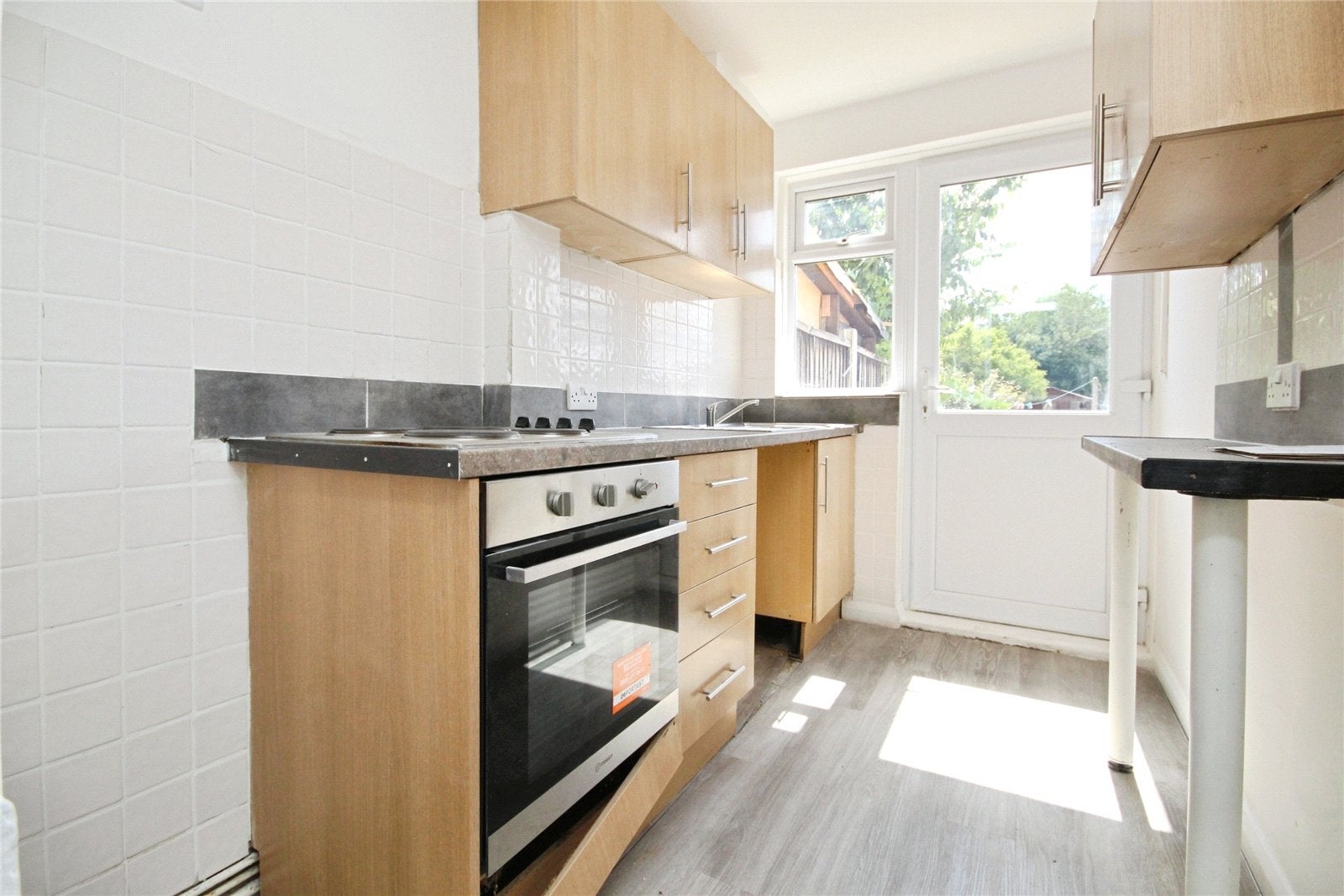 Flat Sheppey Road in Greater London