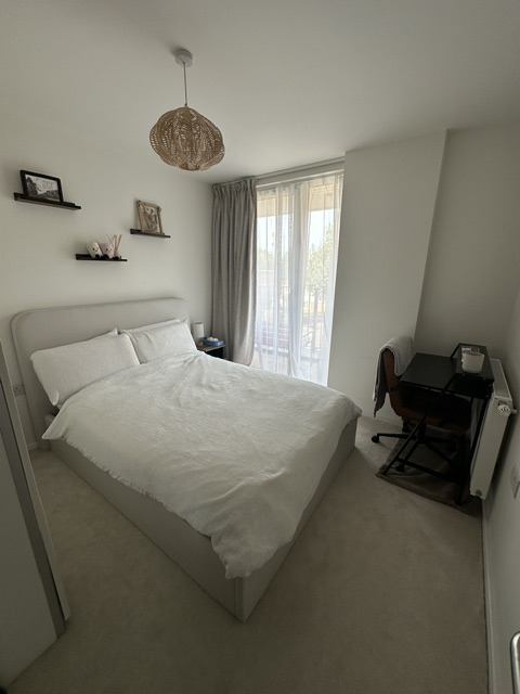 Flat Hastings Road in Greater London