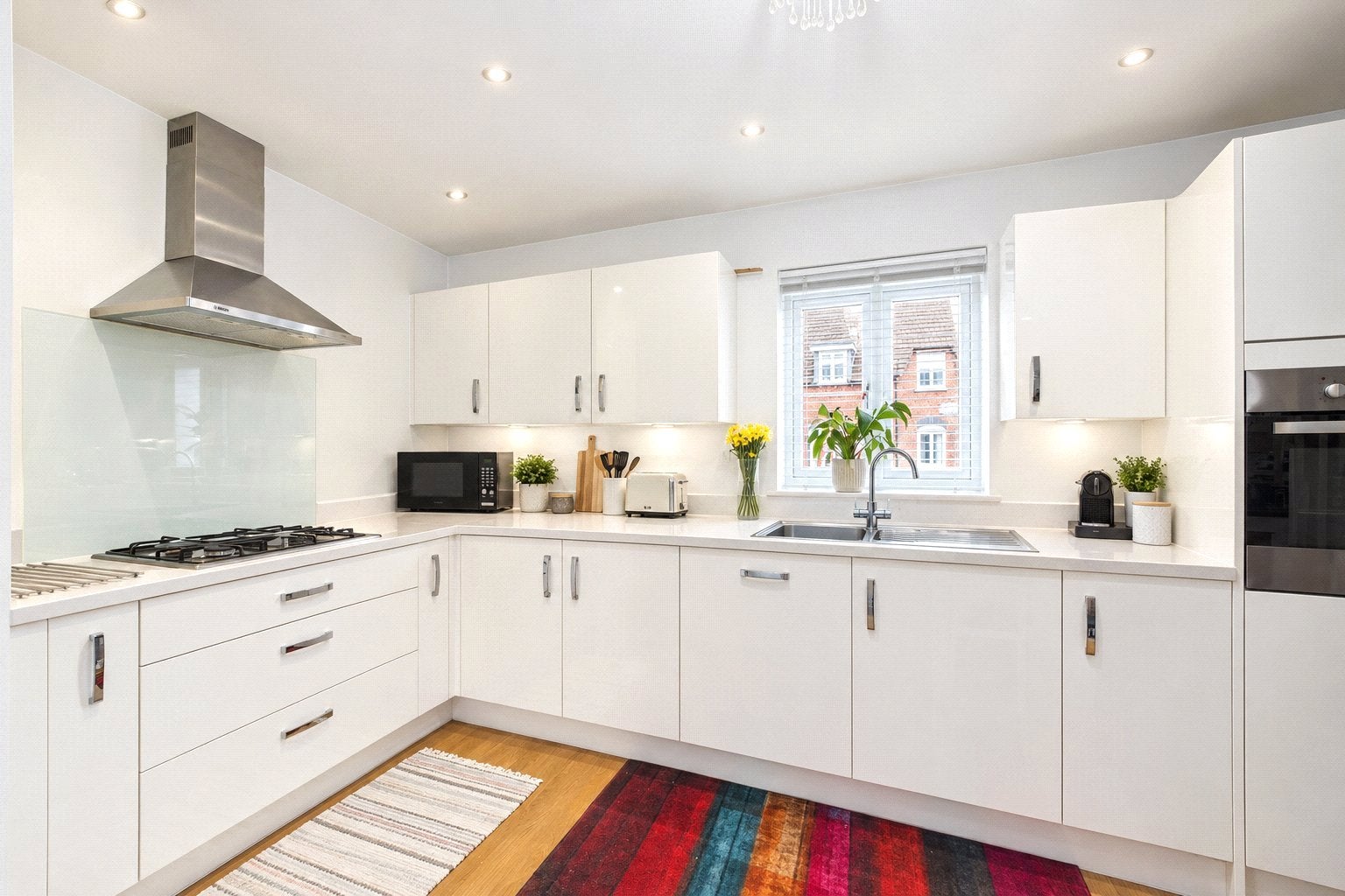 Flat Carpenters Close in Newbury