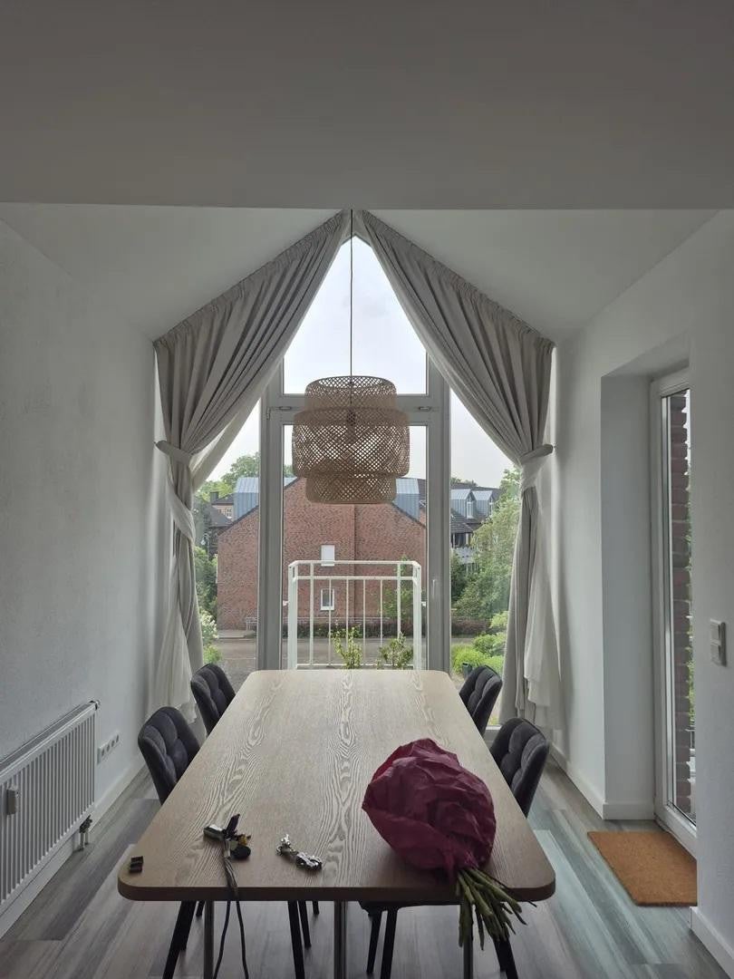 Wohnung Rheinbrohler Weg in Düsseldorf