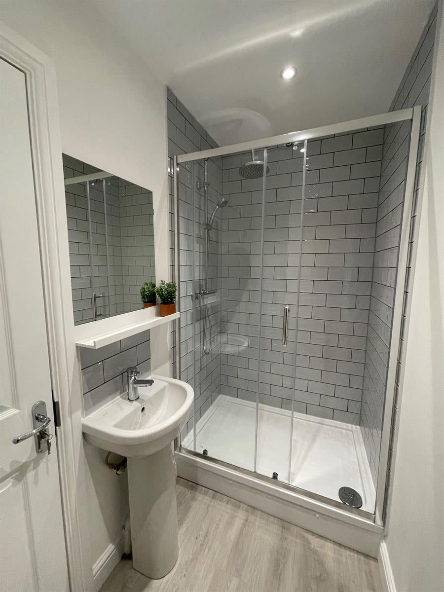 Room Prebend Street in Bedford