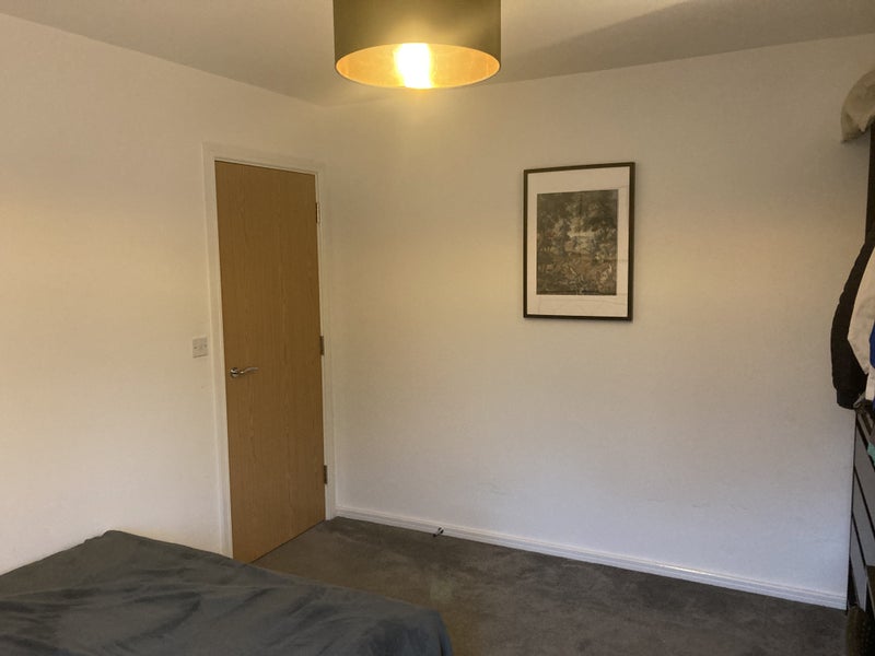 Room Surrey Close in Sandwell