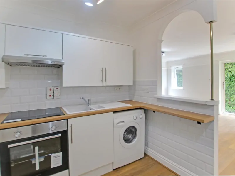 Flat Great Heathmead in Mid Sussex