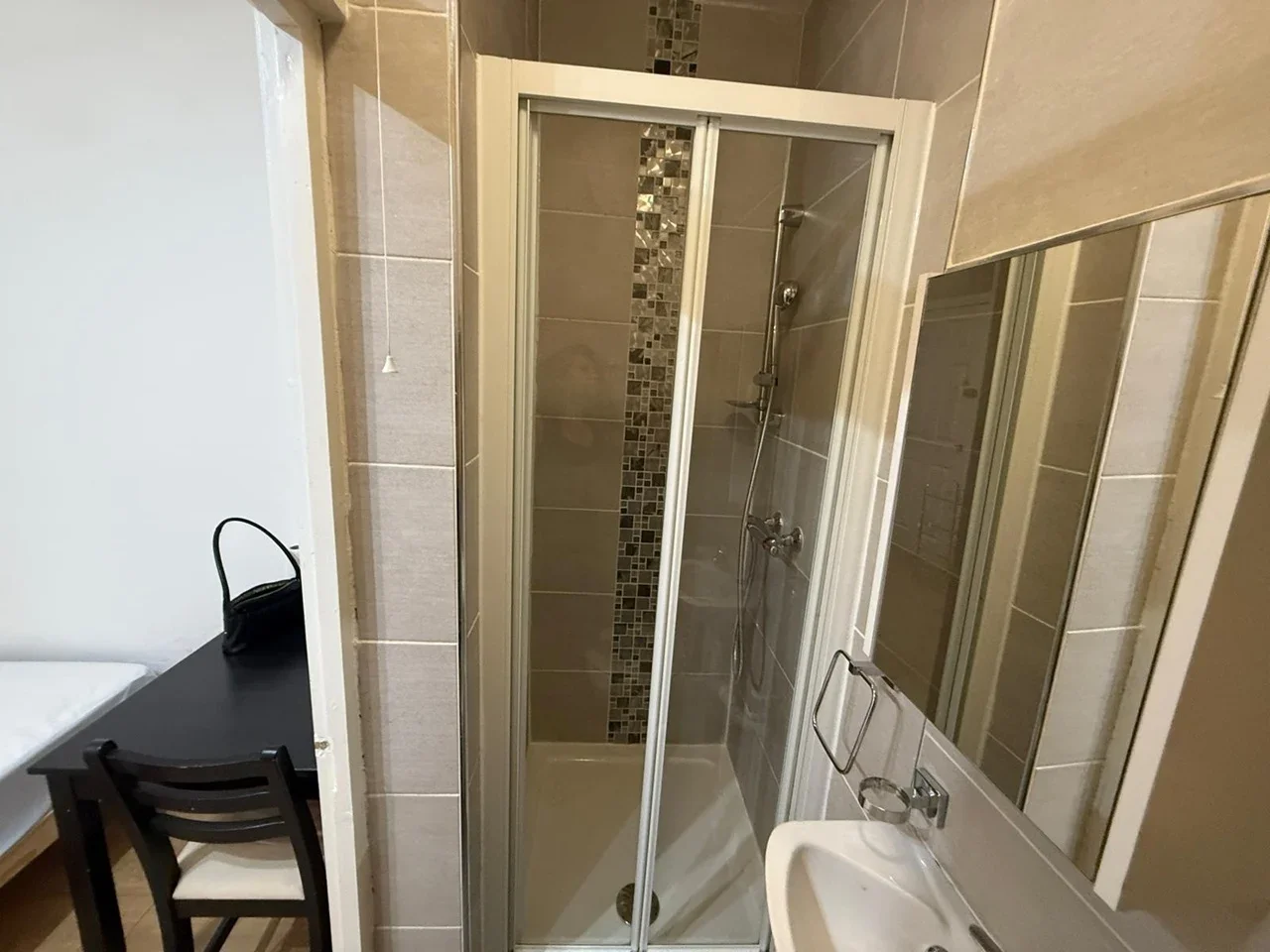 Flat Oakley Square in Greater London
