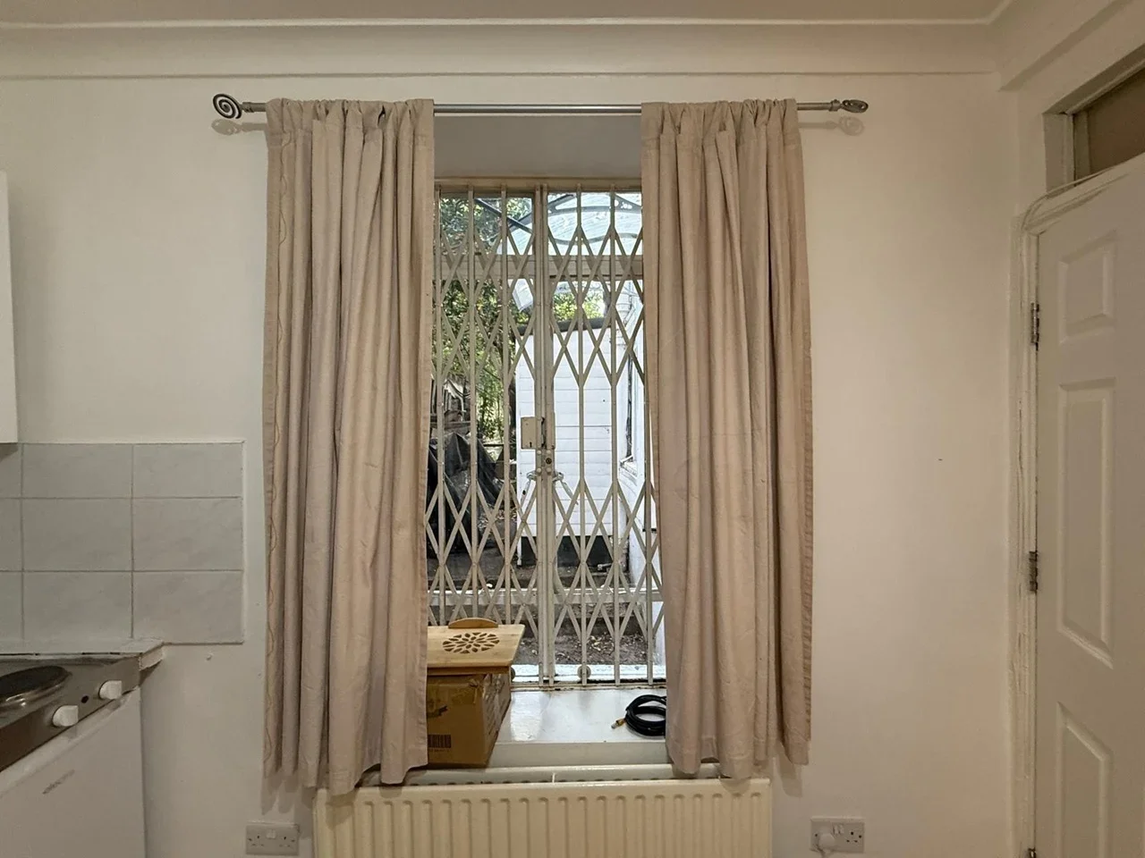 Flat Oakley Square in Greater London