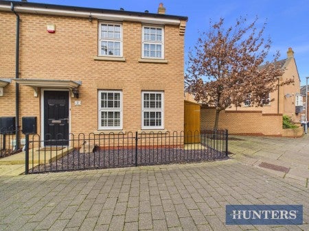 House Dickinson Walk in Beverley