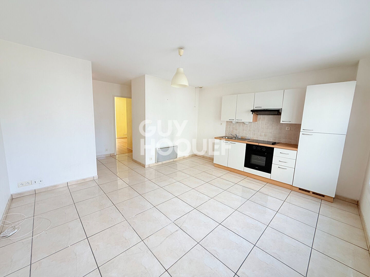 Flat Rue Paul Doumer in Brest